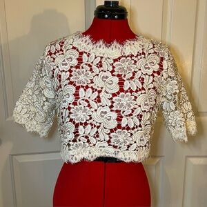 San Joy White & Gold Lace Short Sleeve Cropped Top Womens Large